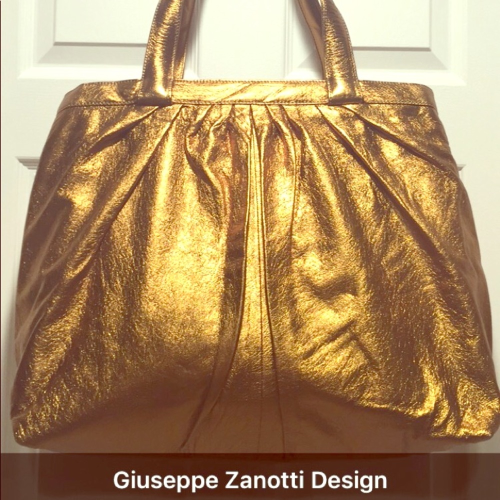 giuseppe zanotti Design